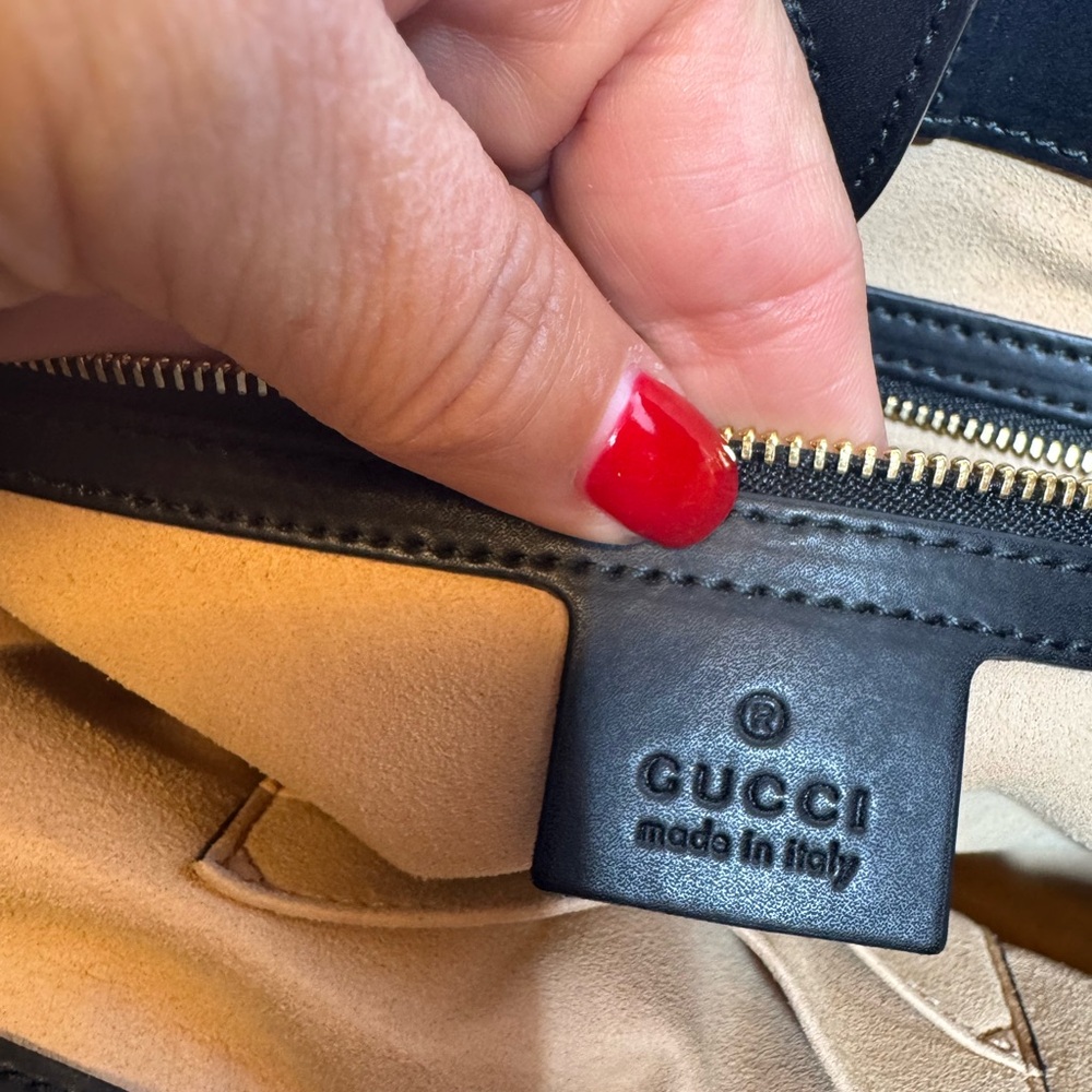 Gucci Black and Gold Women's Tote Bag - Picture 9 of 10